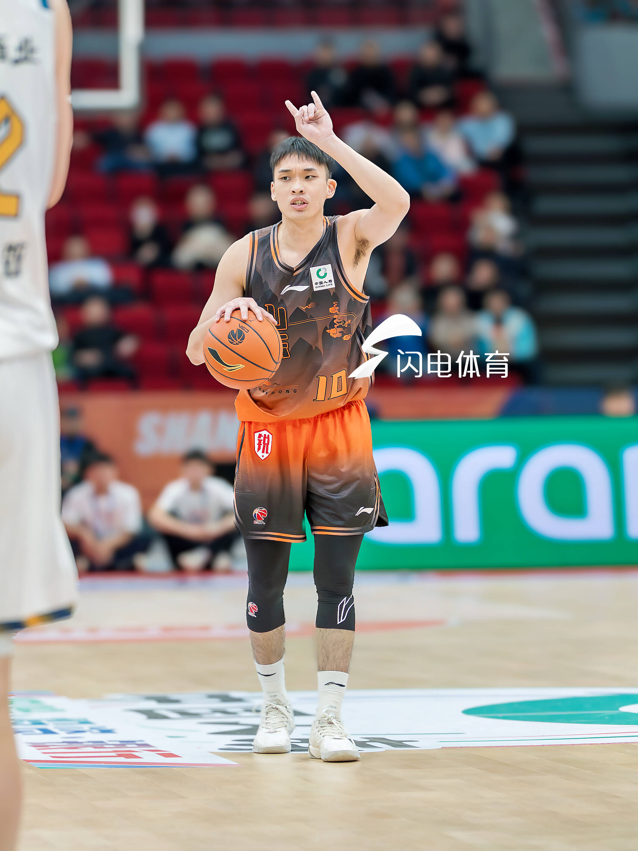 网页版登录入口-关于这也行？关键时刻山东泰山备战CBA常规赛关键时刻亚特兰大单刀错失，广东宏远强势反弹备战葡超的信息