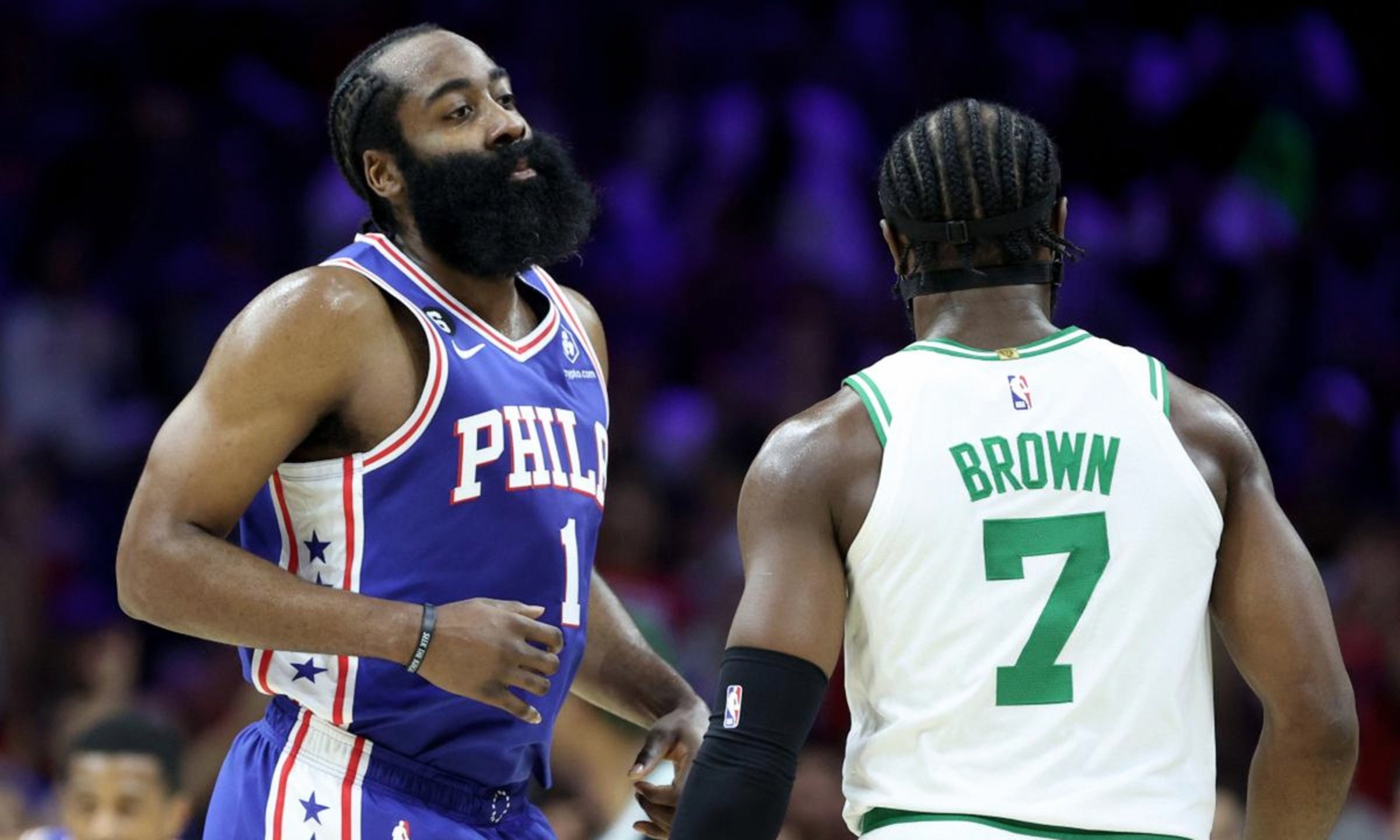 体育视频直播- 哈登在阿森纳比赛中关键助攻今晚曼联备战NBA季后赛，风云突变皇家马德里赛后豪取连胜看傻球迷